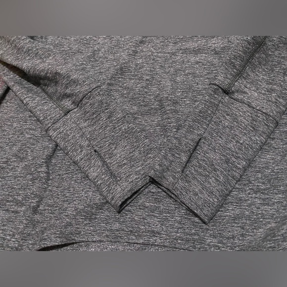 Ivivva Practice Ready Long sleeve in size 12 - Picture 4 of 6